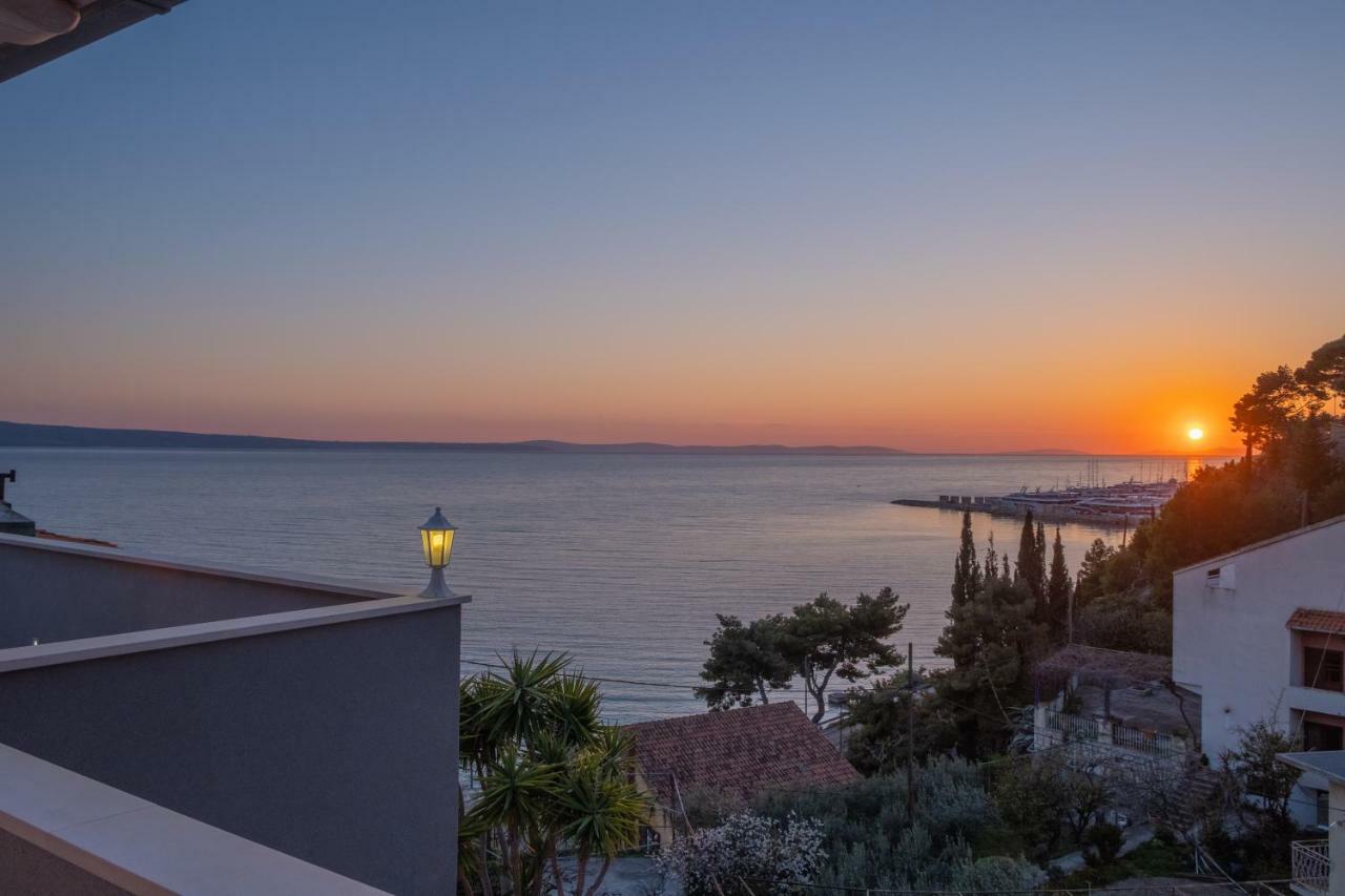Luxury Sea View Apartment イェセニツェ エクステリア 写真